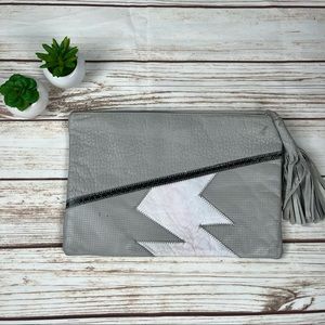 J&E Vintage Genuine Leather Gray Black White bag With Tassel Clutch Wristlet